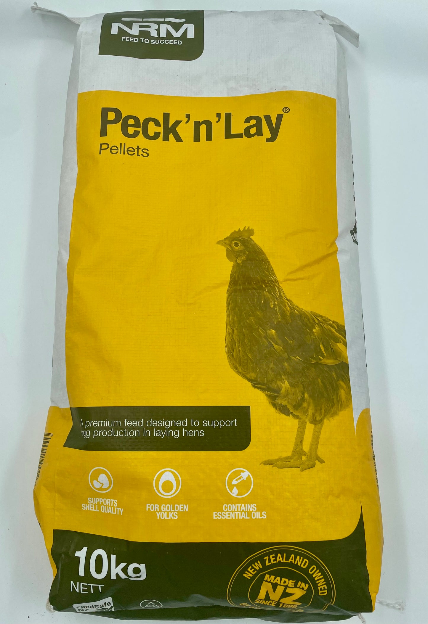NRM Peck 'n' Lay